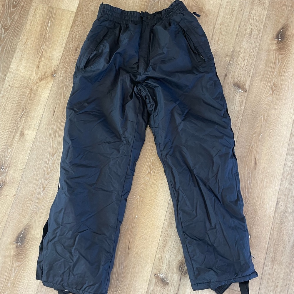SKI pants… only used on 1 ski trip